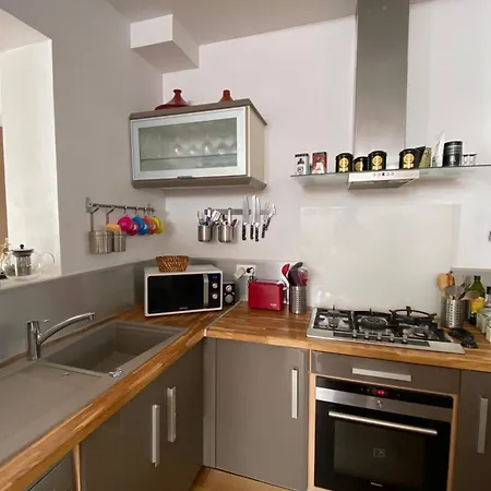 Сasa de vacaciones Sumptuous House With Pool