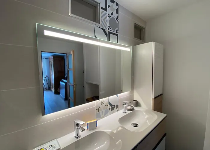 Сasa de vacaciones Sumptuous House With Pool *